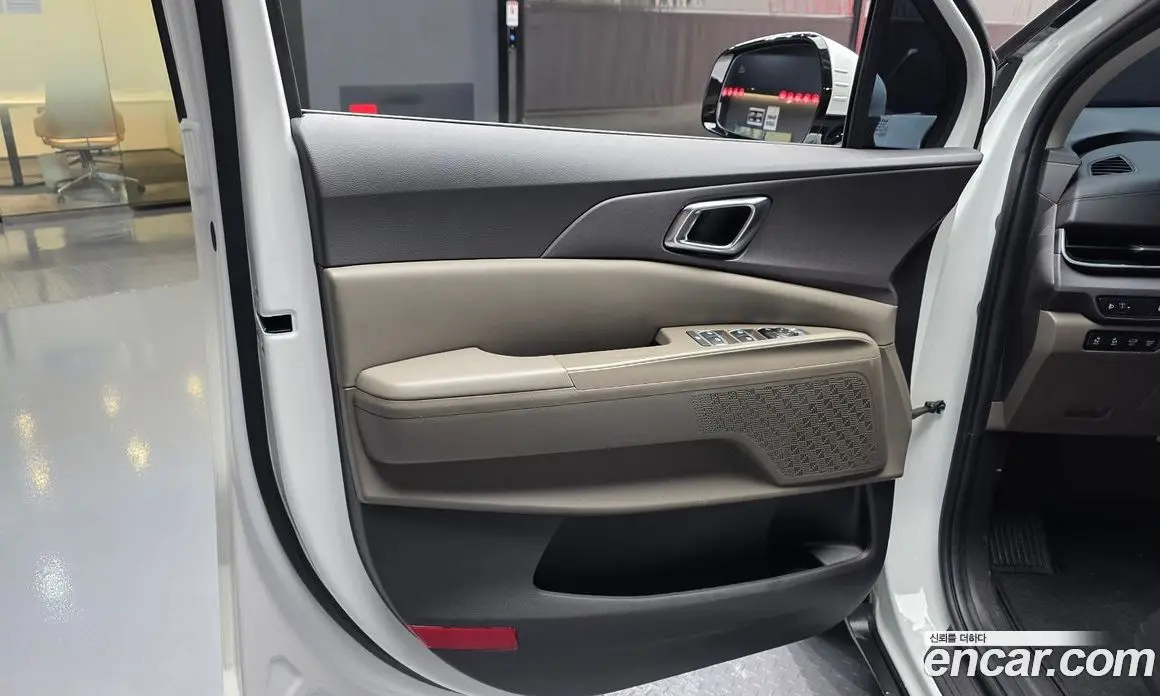 Kia Carnival 2023 3.5 автомат (гидро), фото 14