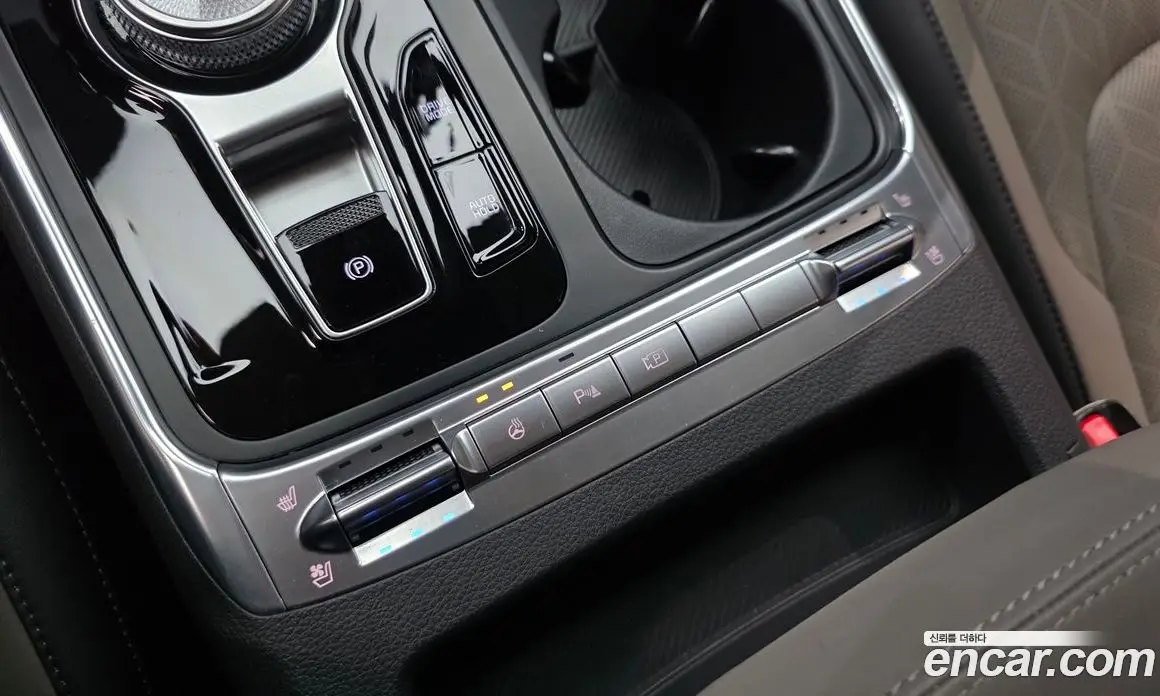 Kia Carnival 2023 3.5 автомат (гидро), фото 29
