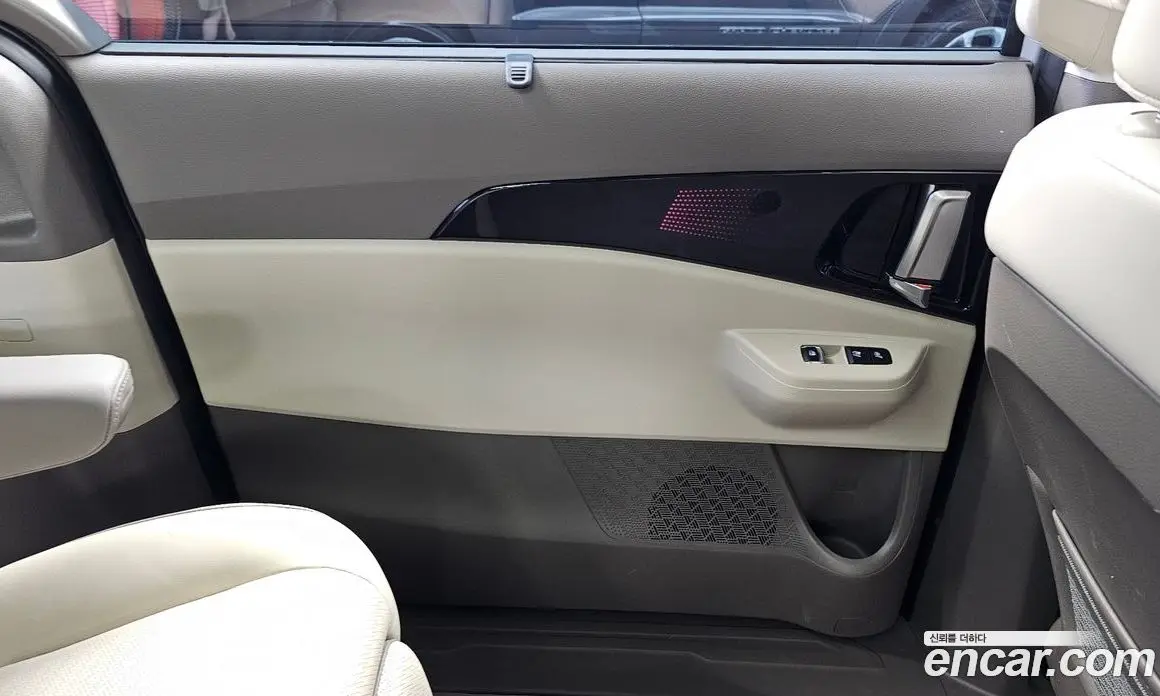 Kia Carnival 2024 3.5 автомат (гидро), фото 15