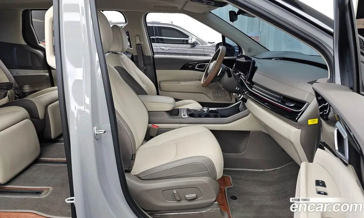 Kia Carnival 2024 3.5 автомат (гидро), фото 17