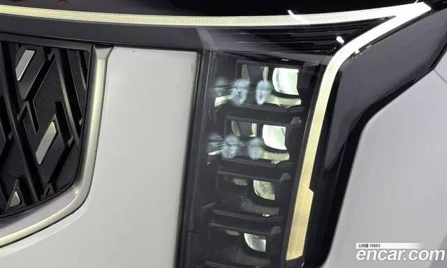 Kia Carnival 2024 1.6 автомат (гидро), миниатюра 8