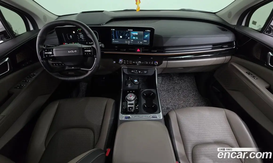 Kia Carnival 2024 1.6 автомат (гидро), фото 10