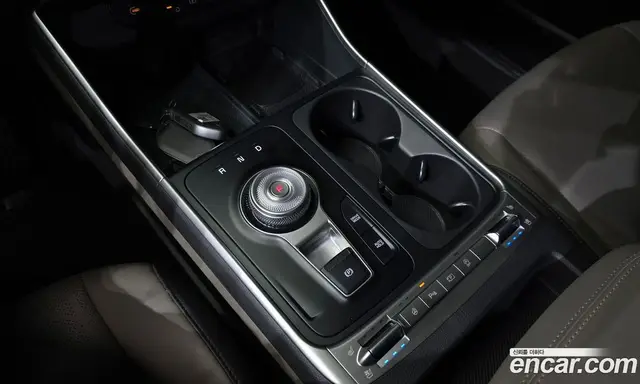 Kia Carnival 2024 2.2 автомат (гидро), миниатюра 12