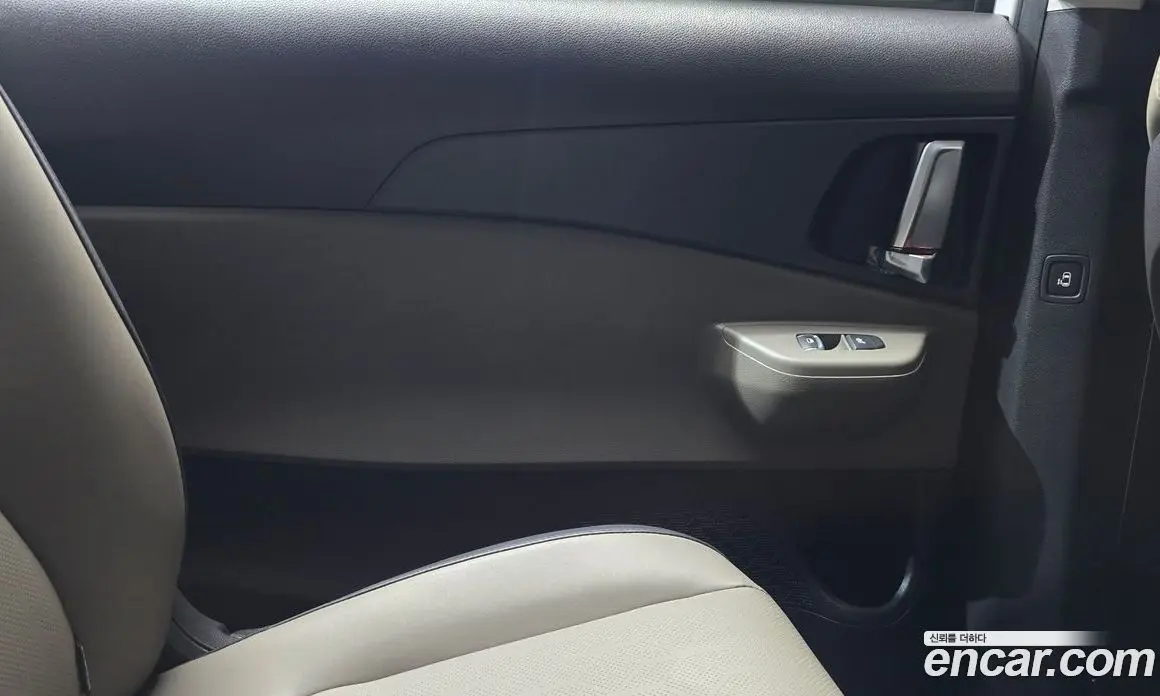 Kia Carnival 2024 2.2 автомат (гидро), фото 15