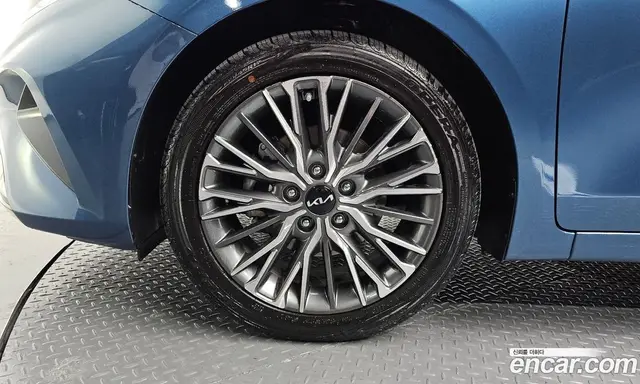 Kia K3 2022 1.6 автомат (гидро), миниатюра 5