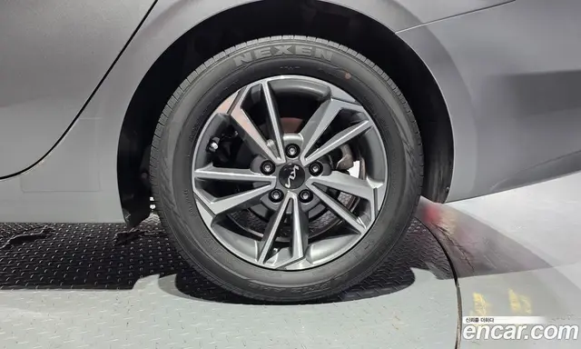 Kia K3 2024 1.6 автомат (гидро), миниатюра 7