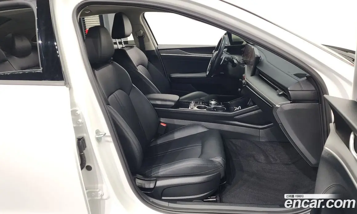 Kia K5 (Optima) 2024 1.6 автомат (гидро), фото 11 Kia K5 (Optima) 2024 1.6 автомат (гидро), фото 11