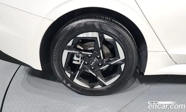 Kia K5 (Optima) 2024 1.6 автомат (гидро), миниатюра 5 Kia K5 (Optima) 2024 1.6 автомат (гидро), миниатюра 5