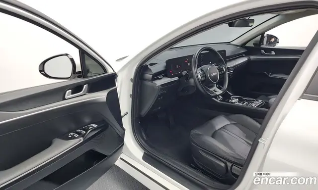 Kia K5 (Optima) 2024 1.6 автомат (гидро), миниатюра 10 Kia K5 (Optima) 2024 1.6 автомат (гидро), миниатюра 10