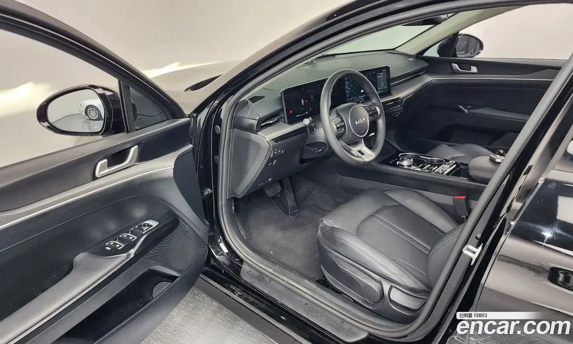 Kia K5 (Optima) 2024 2.0 автомат (гидро), фото 13