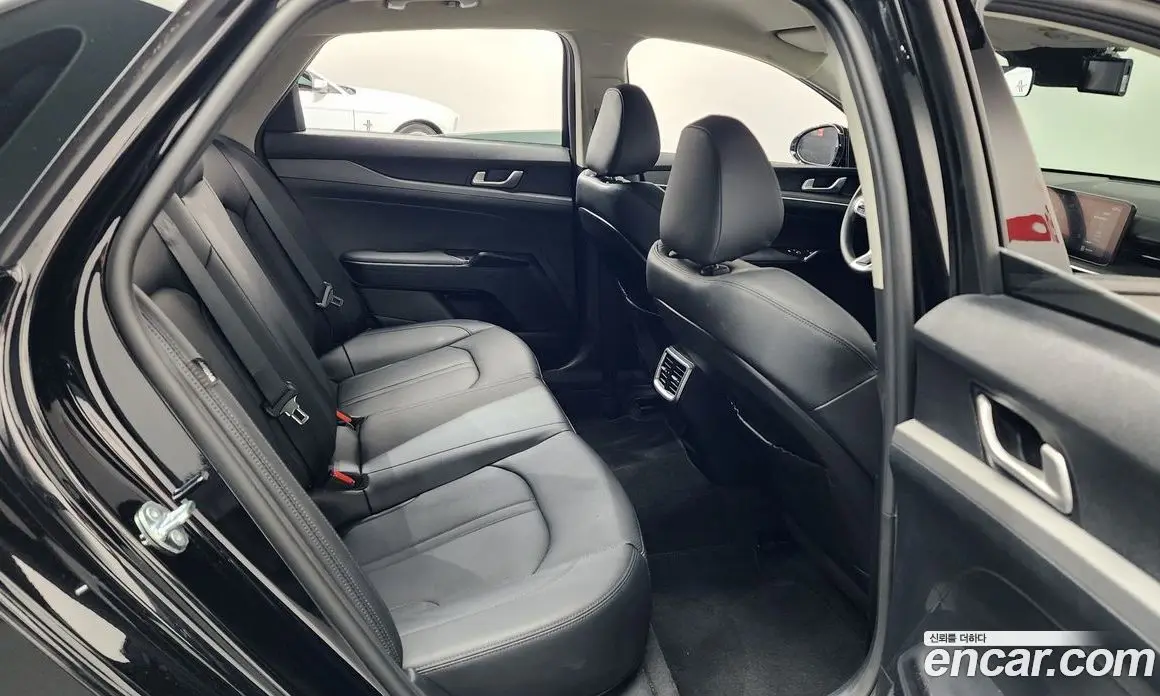 Kia K5 (Optima) 2024 2.0 автомат (гидро), фото 17