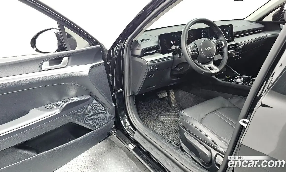 Kia K5 (Optima) 2025 2.0 автомат (гидро), фото 13