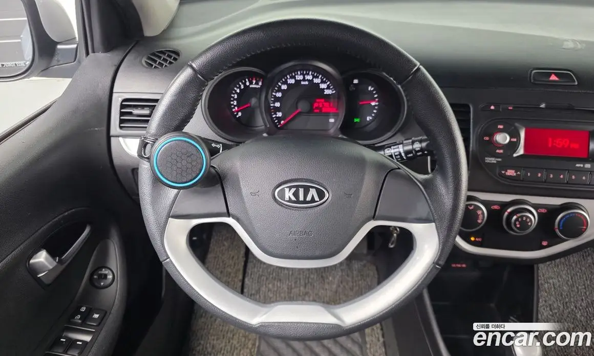 Kia Morning 2012 1.0 автомат (гидро), фото 13