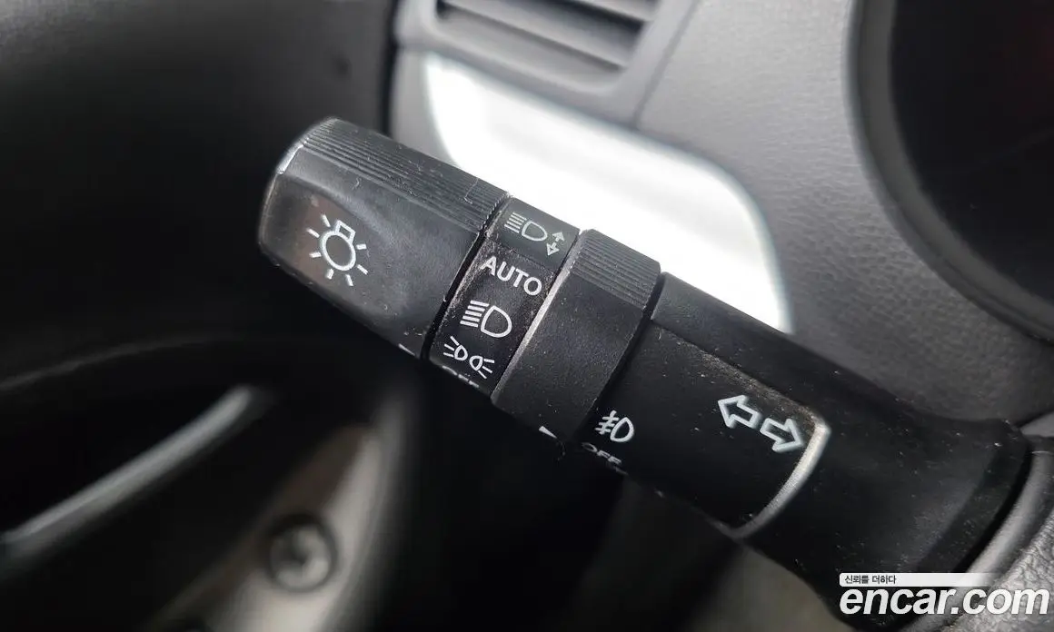 Kia Morning 2012 1.0 автомат (гидро), фото 17