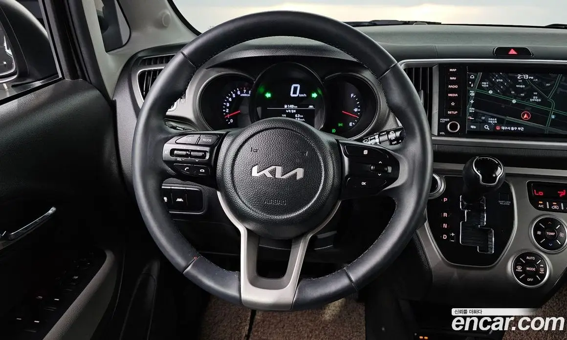 Kia Ray 2022 1.0 автомат (гидро), фото 18