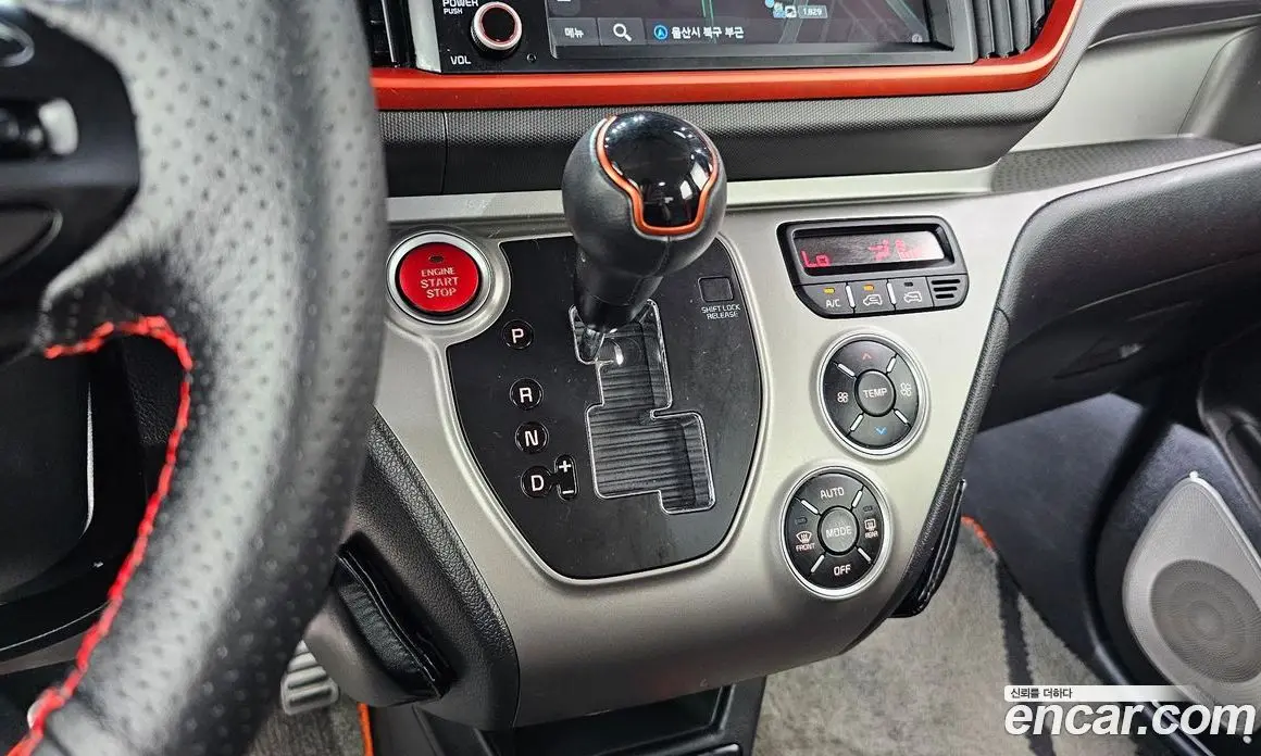 Kia Ray 2022 1.0 автомат (гидро), фото 12