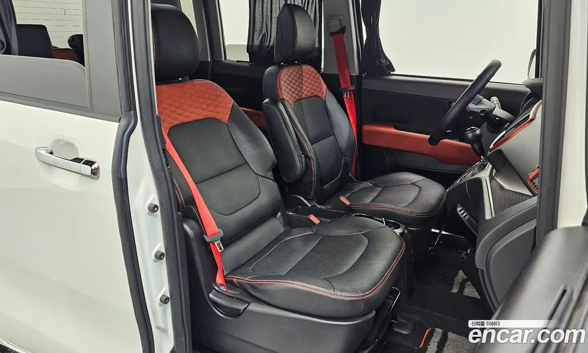 Kia Ray 2022 1.0 автомат (гидро), фото 16