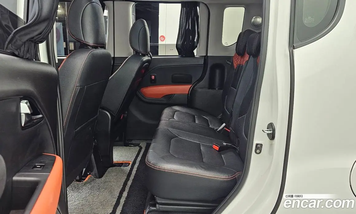 Kia Ray 2022 1.0 автомат (гидро), фото 18