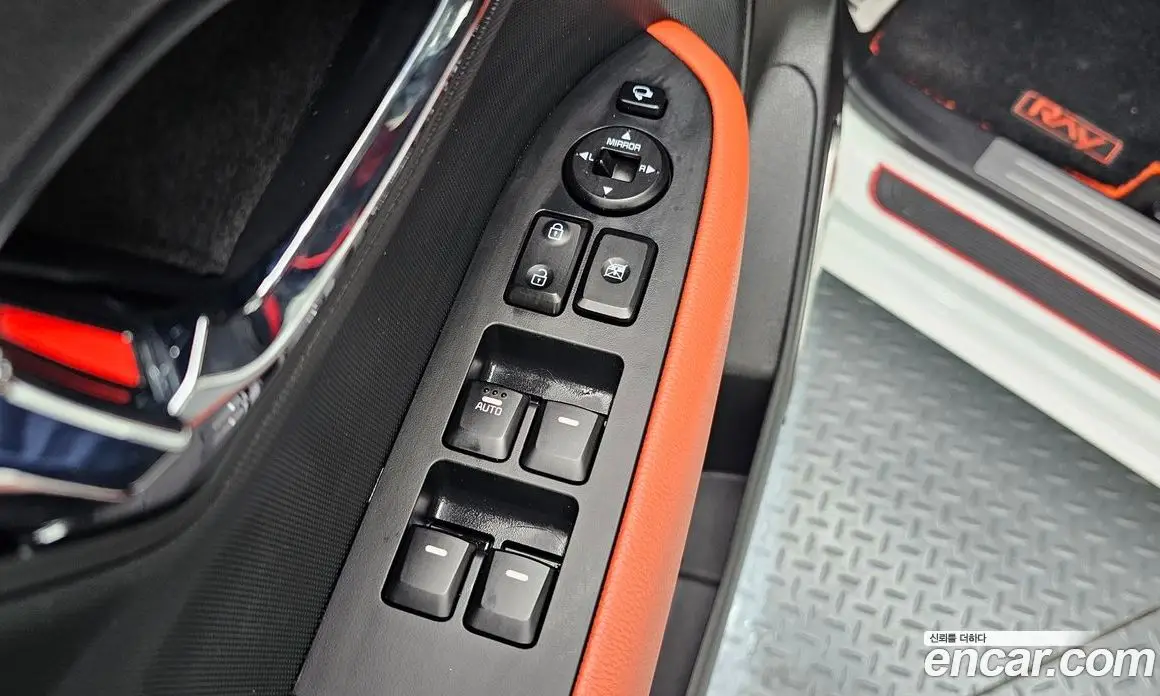 Kia Ray 2022 1.0 автомат (гидро), фото 24