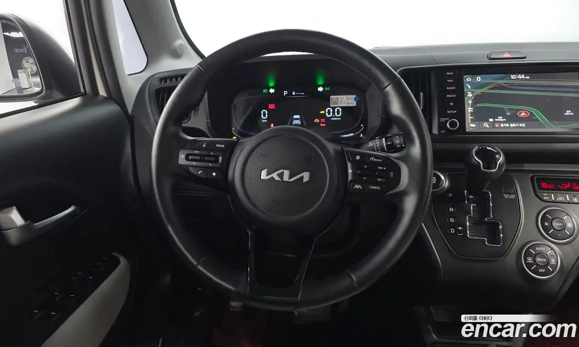 Kia Ray 2023 1.0 автомат (гидро), фото 13