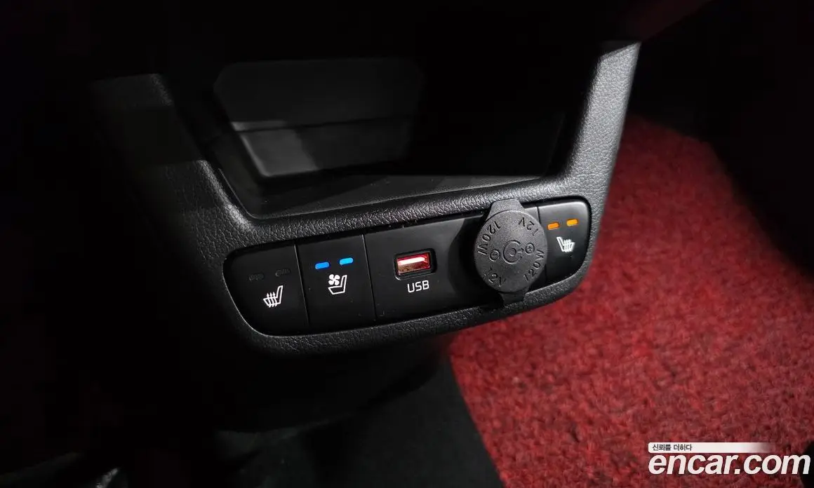 Kia Ray 2023 1.0 автомат (гидро), фото 17