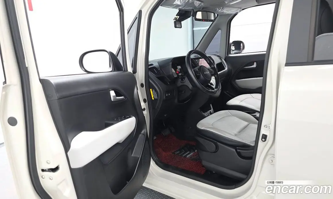 Kia Ray 2023 1.0 автомат (гидро), фото 10