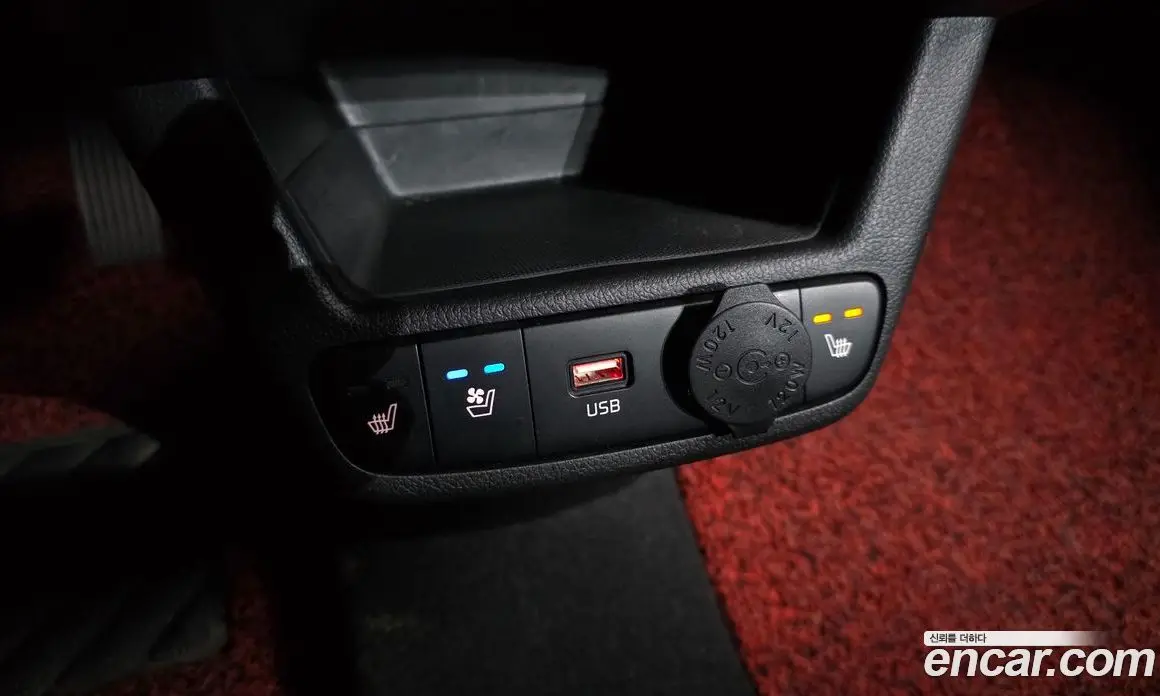 Kia Ray 2023 0.1 автомат (гидро), фото 23