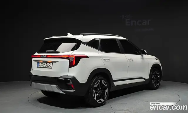 Kia Seltos 2023 1.6 автомат (гидро), миниатюра 2