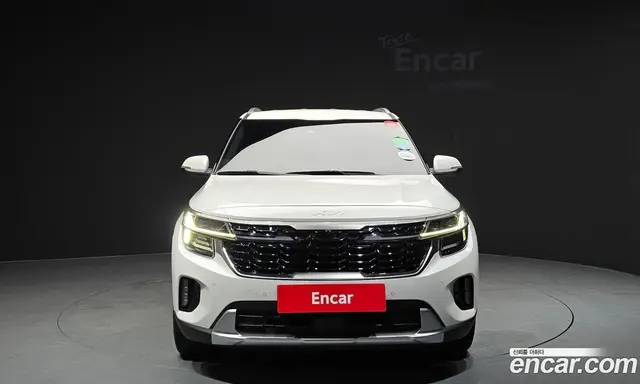 Kia Seltos 2023 1.6 автомат (гидро), миниатюра 3