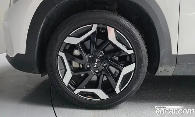 Kia Seltos 2023 1.6 автомат (гидро), миниатюра 5