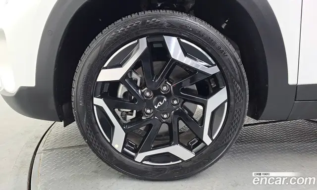 Kia Seltos 2025 1.6 автомат (гидро), миниатюра 5