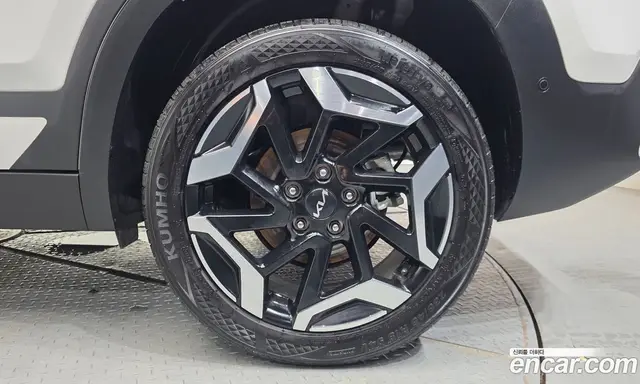 Kia Seltos 2025 1.6 автомат (гидро), миниатюра 7