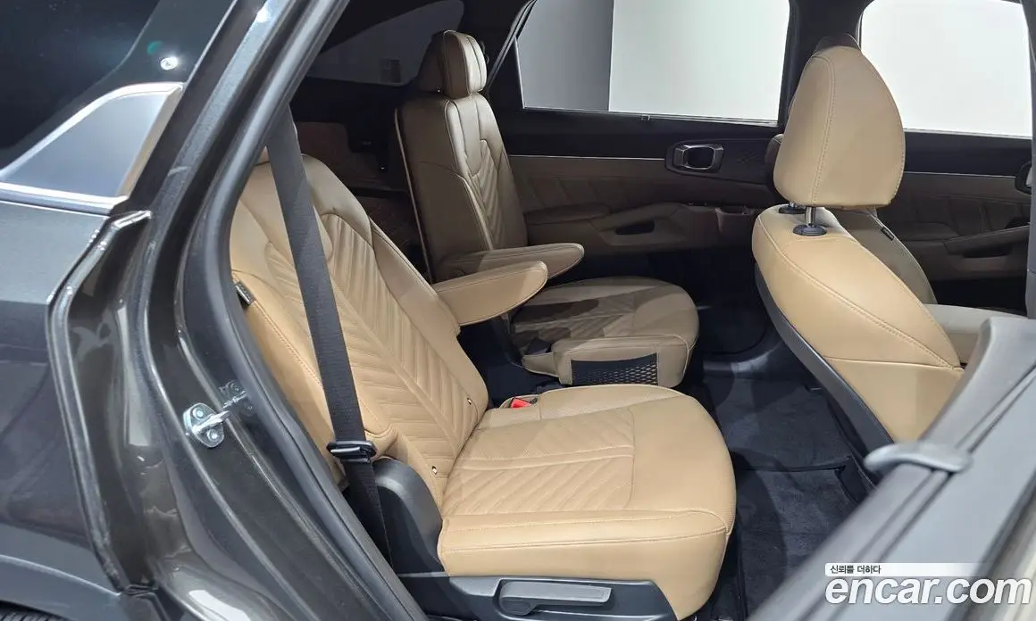 Kia Sorento 2025 1.6 автомат (гидро), фото 16
