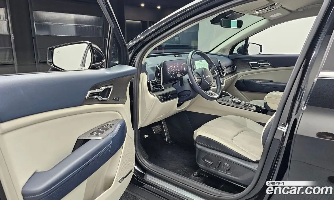 Kia Sportage 2023 1.6 автомат (гидро), фото 13