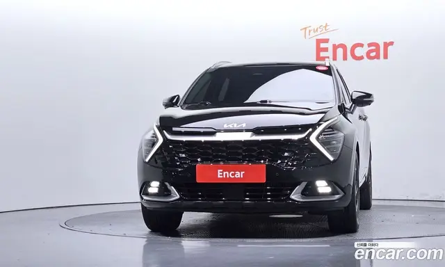 Kia Sportage 2023 1.6 автомат (гидро), миниатюра 3