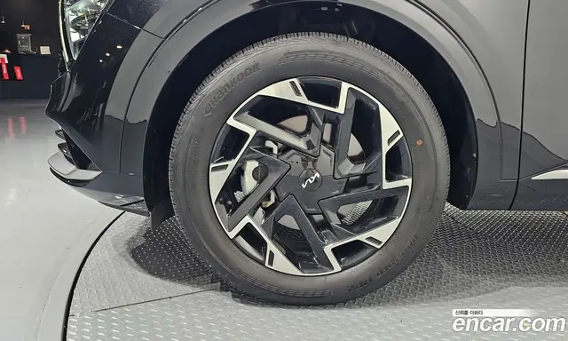 Kia Sportage 2023 1.6 автомат (гидро), миниатюра 5