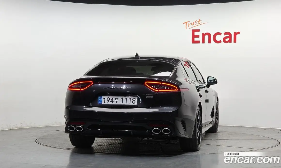 Kia Stinger 2019 3.3 автомат (гидро), фото 3
