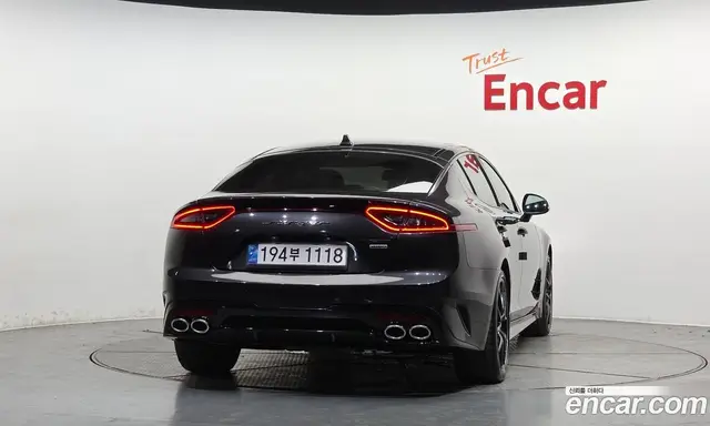 Kia Stinger 2019 3.3 автомат (гидро), миниатюра 3