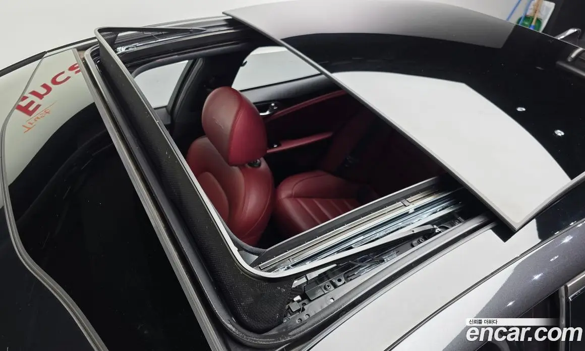 Kia Stinger 2019 3.3 автомат (гидро), фото 24