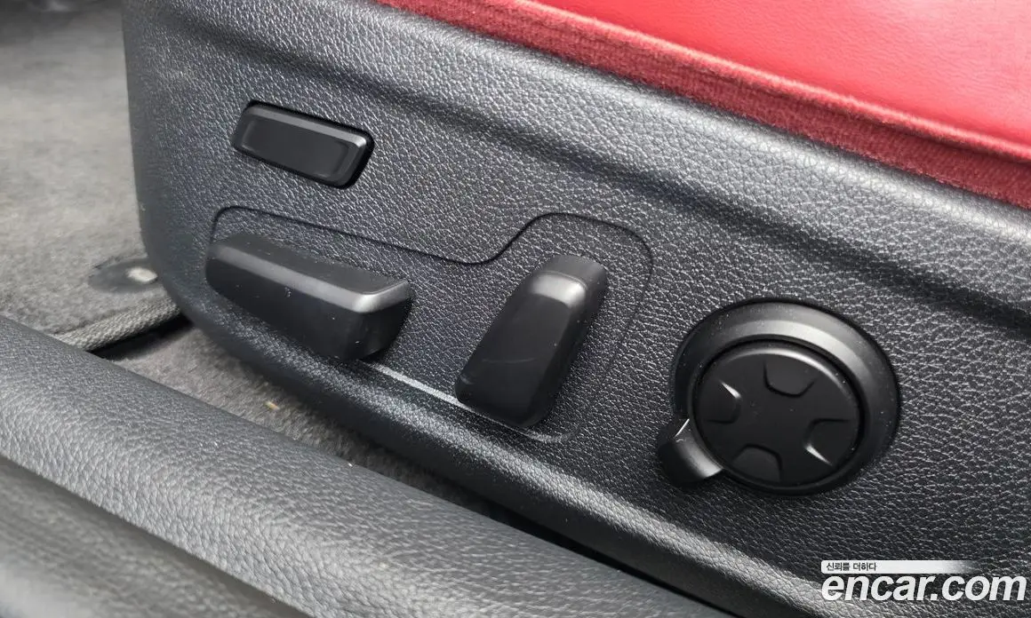 Kia Stinger 2019 3.3 автомат (гидро), фото 30