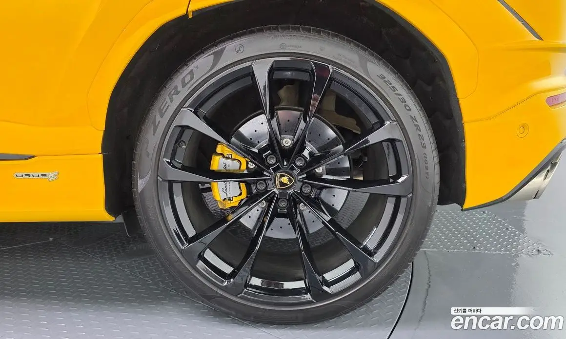 Lamborghini Urus 2024 4.0 автомат (гидро), фото 7
