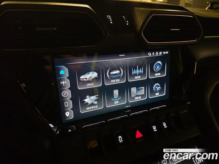 Lamborghini Urus 2024 4.0 автомат (гидро), фото 11