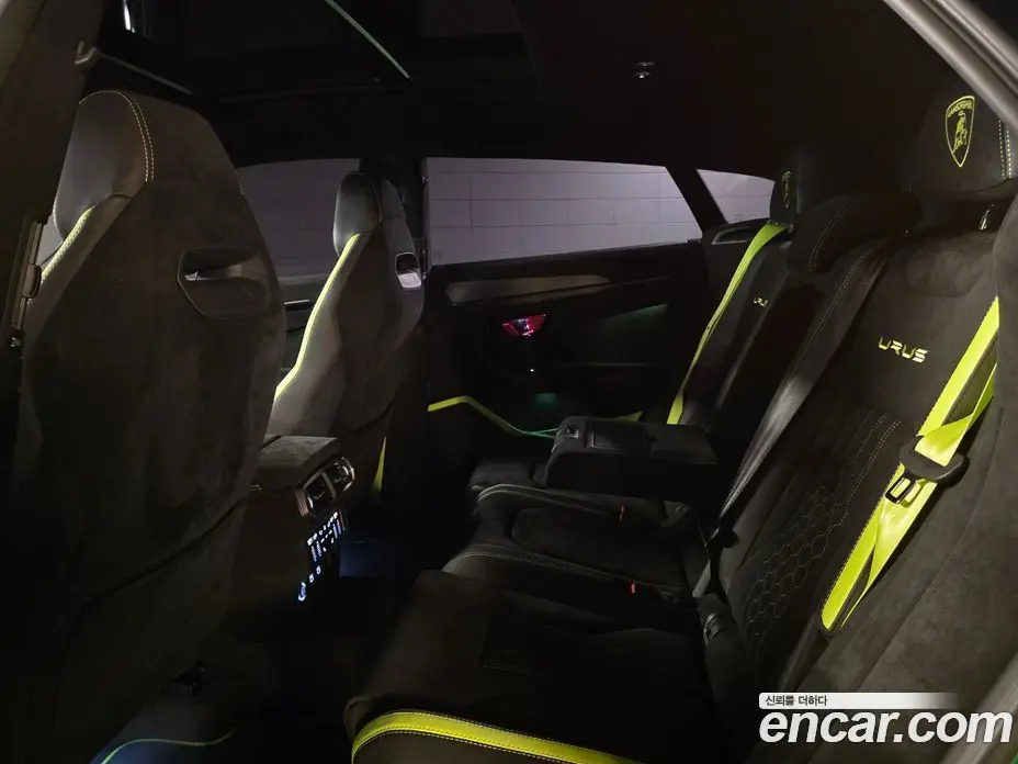 Lamborghini Urus 2024 4.0 автомат (гидро), фото 16