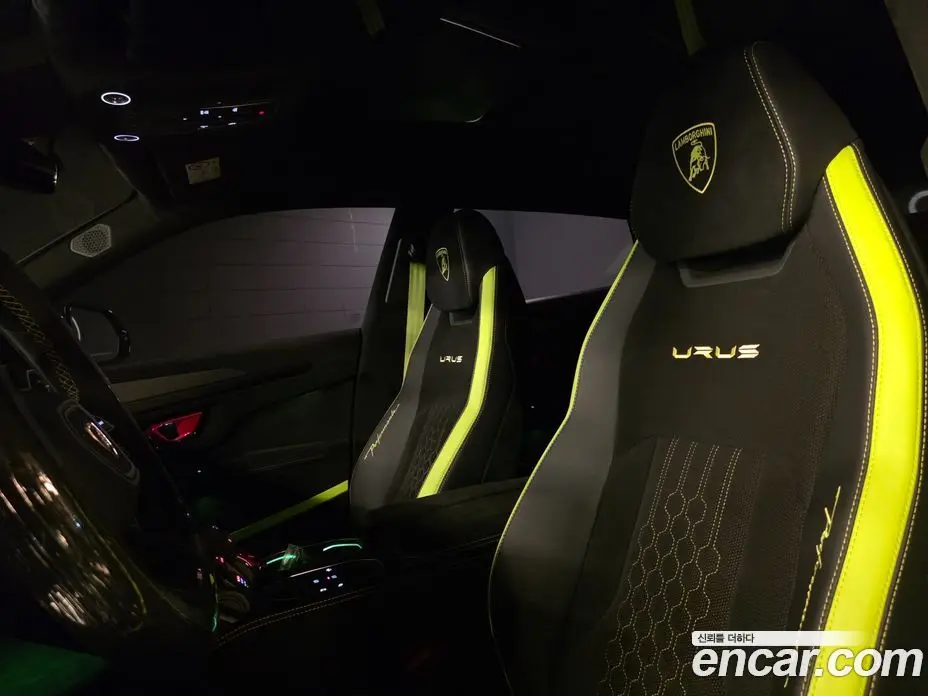 Lamborghini Urus 2024 4.0 автомат (гидро), фото 8