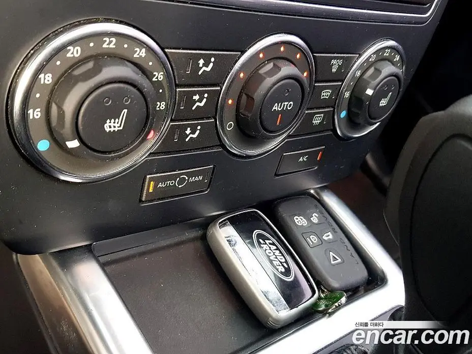 Land Rover Freelander 2014 2.2 автомат (гидро), фото 14