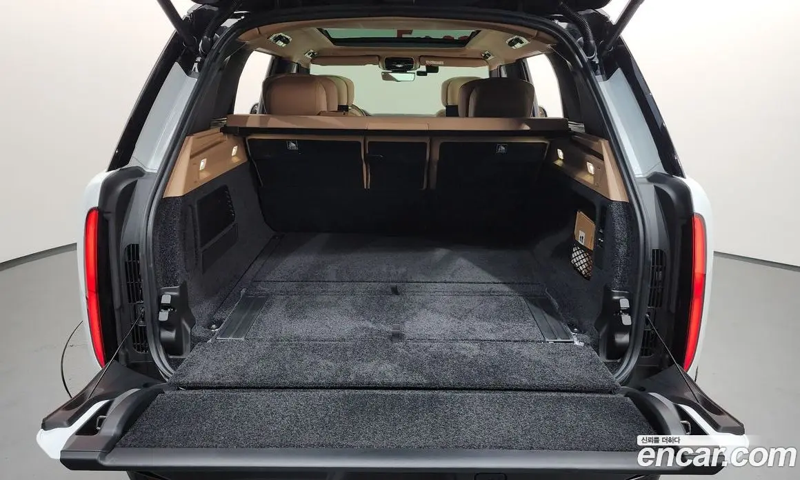 Land Rover Range Rover 2025 4.4 автомат (гидро), фото 26