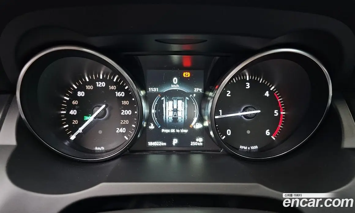 Land Rover Range Rover Evoque 2016 2.0 автомат (гидро), фото 8
