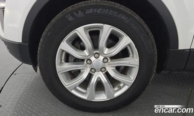 Land Rover Range Rover Evoque 2017 2.0 автомат (гидро), миниатюра 5