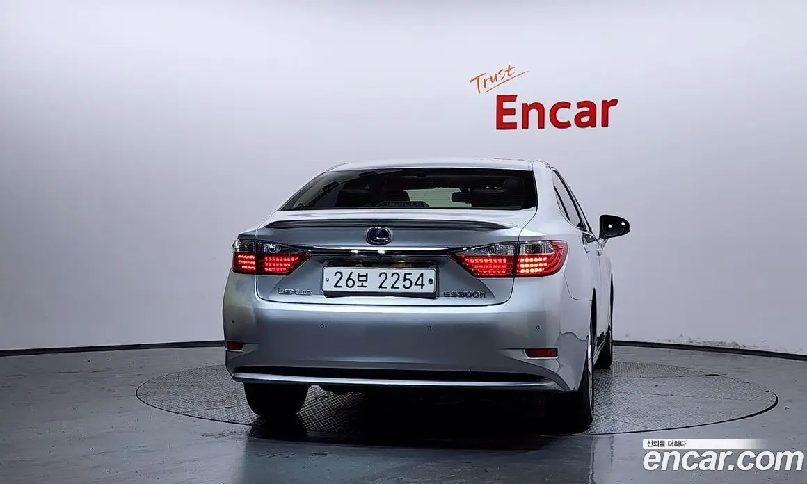 Lexus ES 2012 2.5 автомат (гидро), фото 4