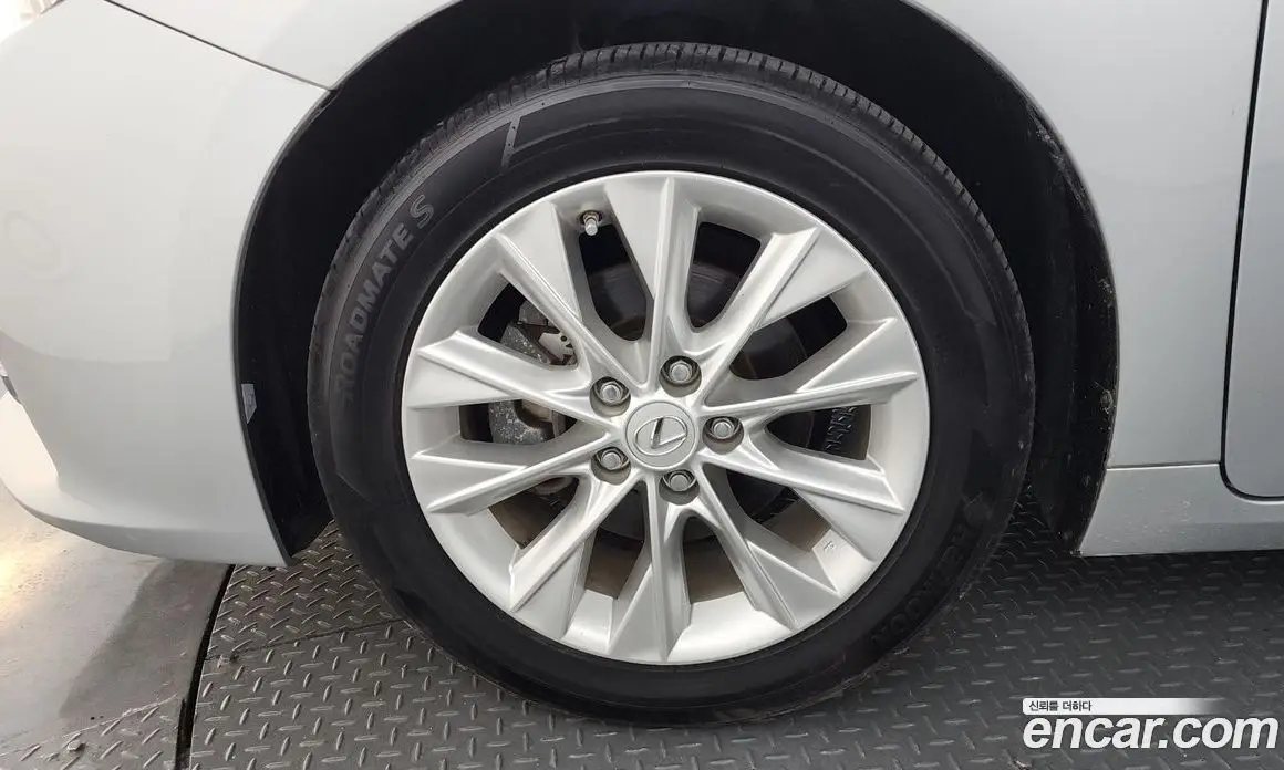 Lexus ES 2012 2.5 автомат (гидро), фото 5